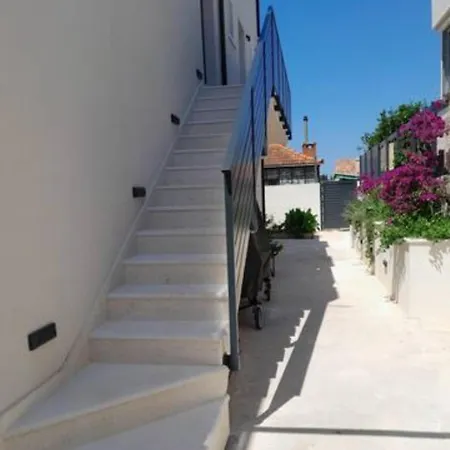 Delux Nena Apartman Hvar Town